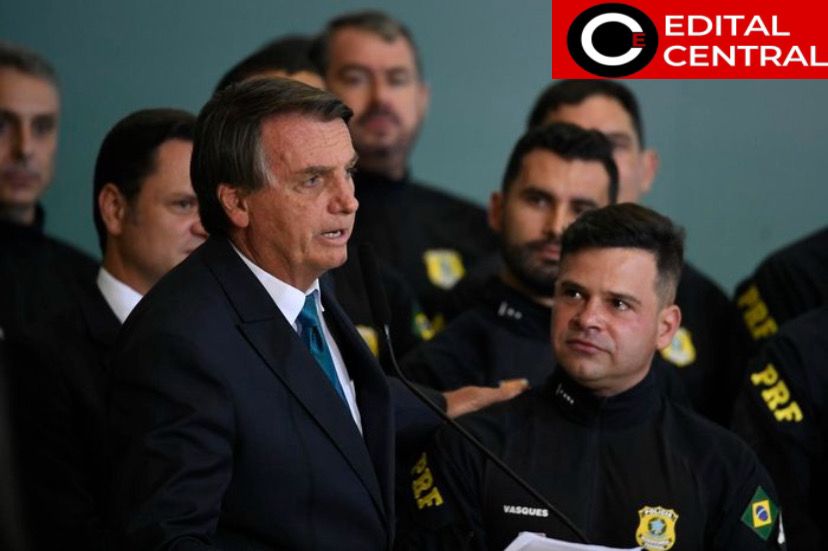 Bolsonaro depõe na CGU como testemunha em defesa de ex-diretor da PRF, Silvinei Vasques